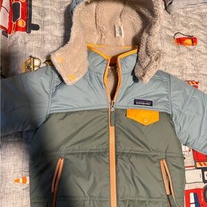 Patagonia Baby Reversible Tribbles Hoody in Green and Cream